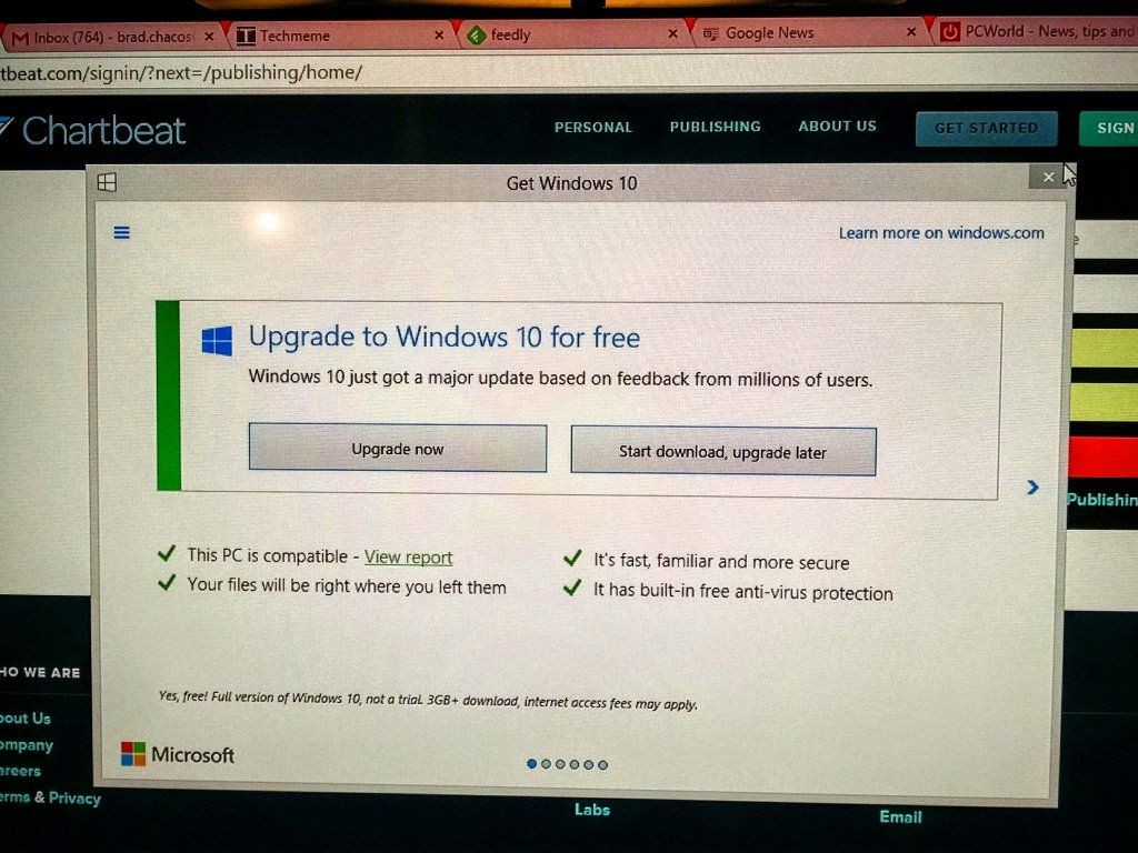 Microsoft снова «насильно» заставляет обновляться до Windows 10