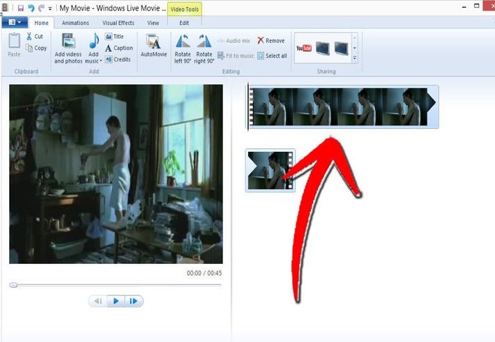 Как перевернуть видео в Windows Movie Maker: загрузка файла