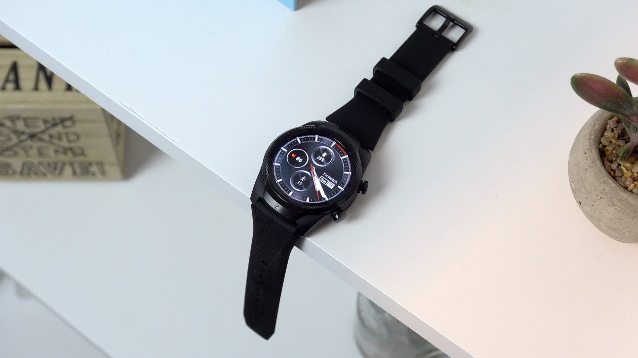 Смарт-часы Mobvoi TicWatch Pro 2020