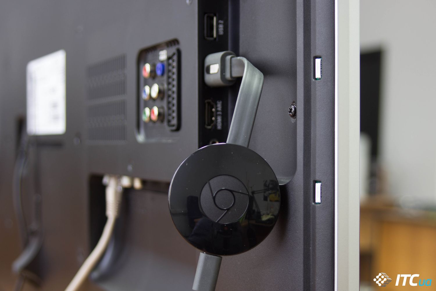 Google's chromecast. Медиаплеер Google Chromecast 2015. Chromecast 2.0. Chromecast m1000 Plus. Google Chromecast 2 (2015).